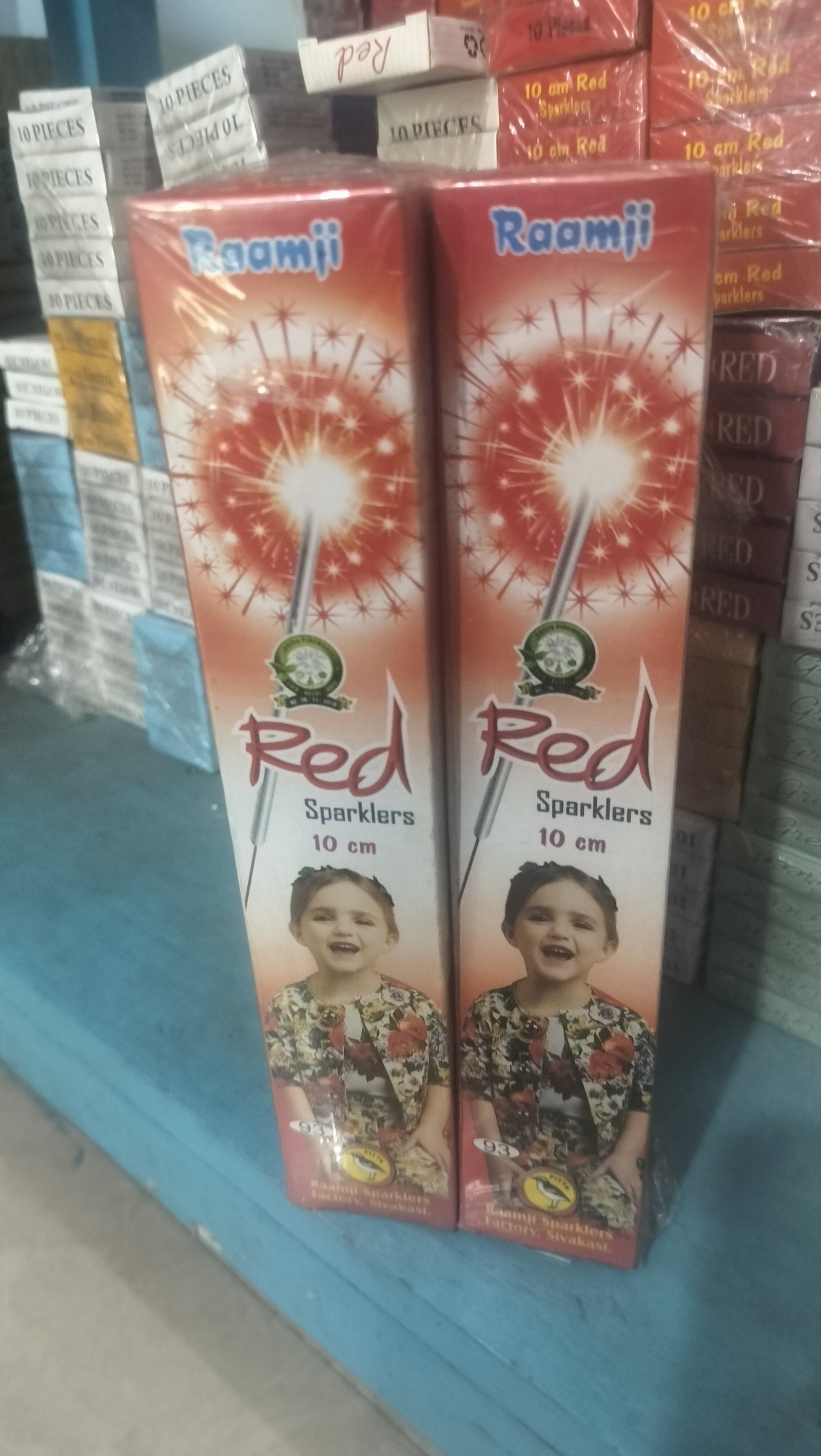 10 cm red