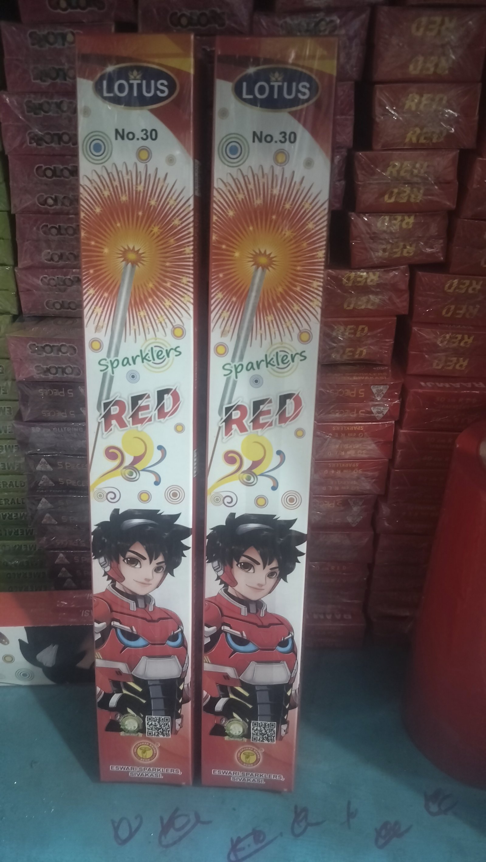 30 cm red